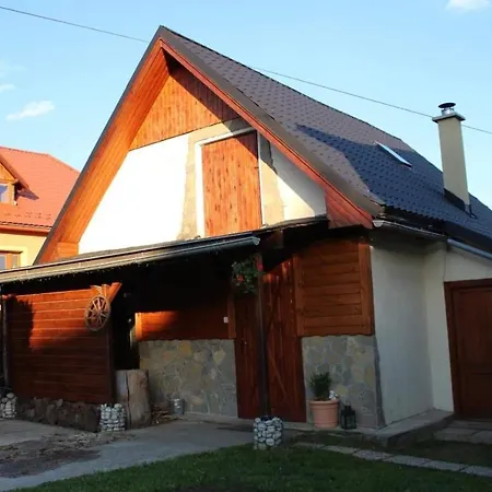 Chatka Vychodna Lodge Vychodna